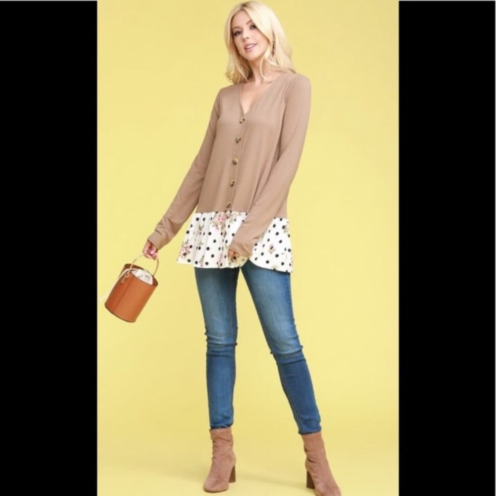 Polka Dot/Floral Ruffle Top - Picture 3 of 5